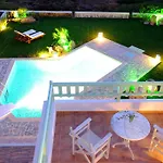 Valea Villa *