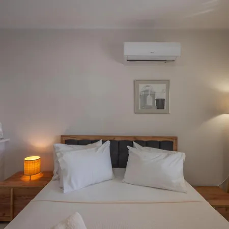 Valea * איוס פרוקופיוס